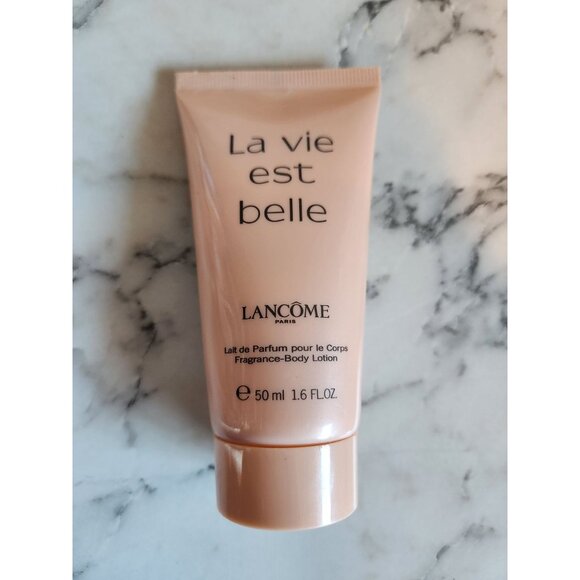 Lancome La Vie Est Belle 50 Ml Fragrance Body Lotion 1.6 oz - Picture 3 of 4